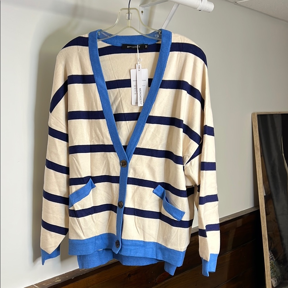NWT Amazon Merokeety Striped Cardigan‎ with Blue Accents- M